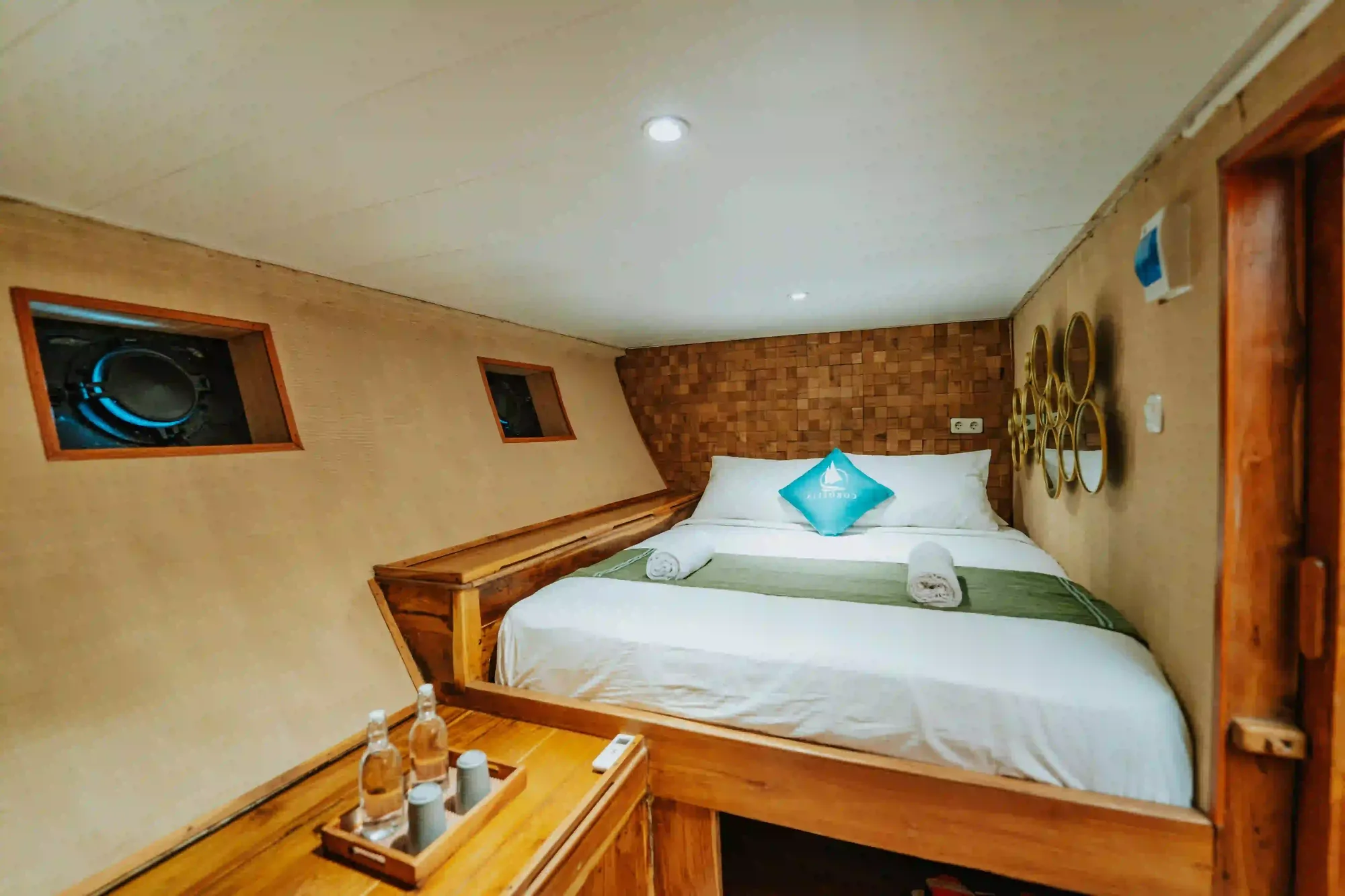 Liveaboard Cost Factors for 2027 Planning
