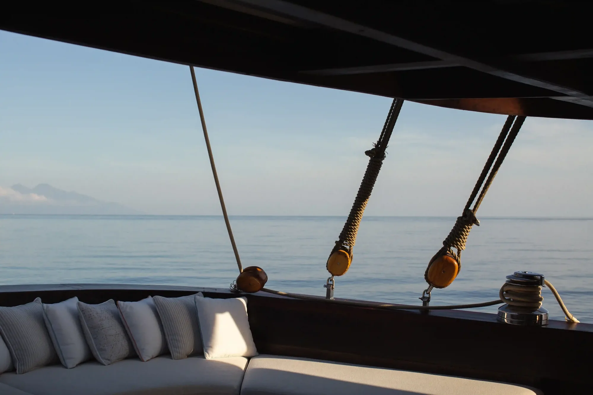 Wi-Fi, Power & Comfort on a Komodo Liveaboard